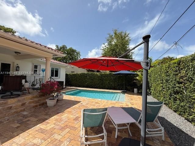 1402 Tangier St, Coral Gables, FL 33134 Photo