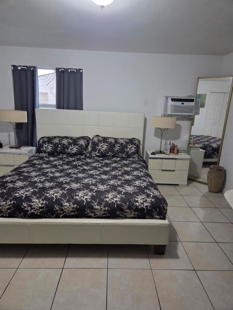 812 86th St, Unit 1R, Miami Beach, FL 33141 Photo