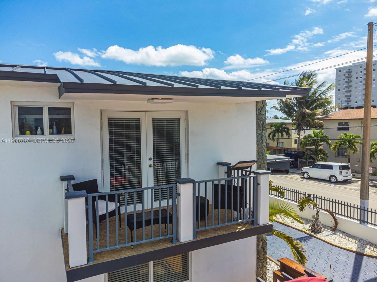 901 NW 22nd Pl, Miami, FL 33125 Photo