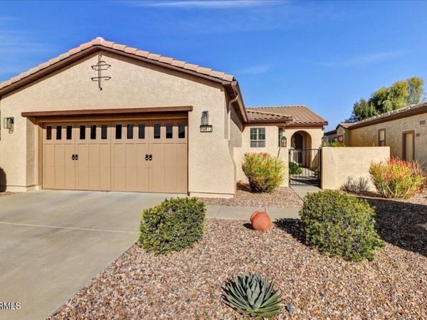 12612 W FETLOCK Trail, Peoria, AZ 85383