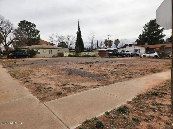 xxx E 10TH Street, Unit -, Douglas, AZ 85607