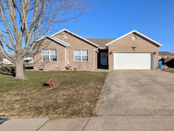 101 E Osage Street, Strafford, MO 65757