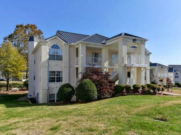 195 Meadow Brook Lane, Unit 3-3, Branson, MO 65616