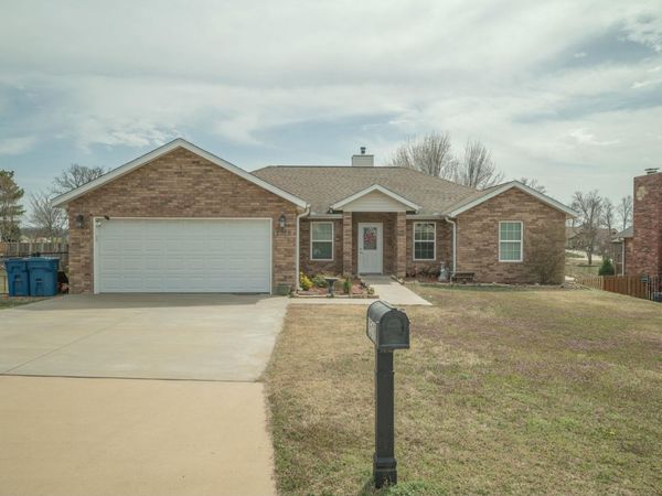 2518 W 29th Street, Joplin, MO 64801