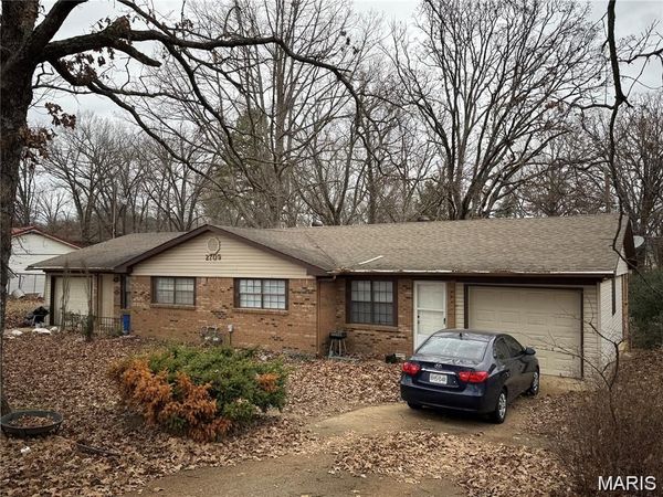 2709 Oakmoore Drive, Poplar Bluff, MO 63901
