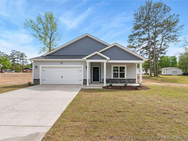 4052 Lofton Street, Wade, NC 28395