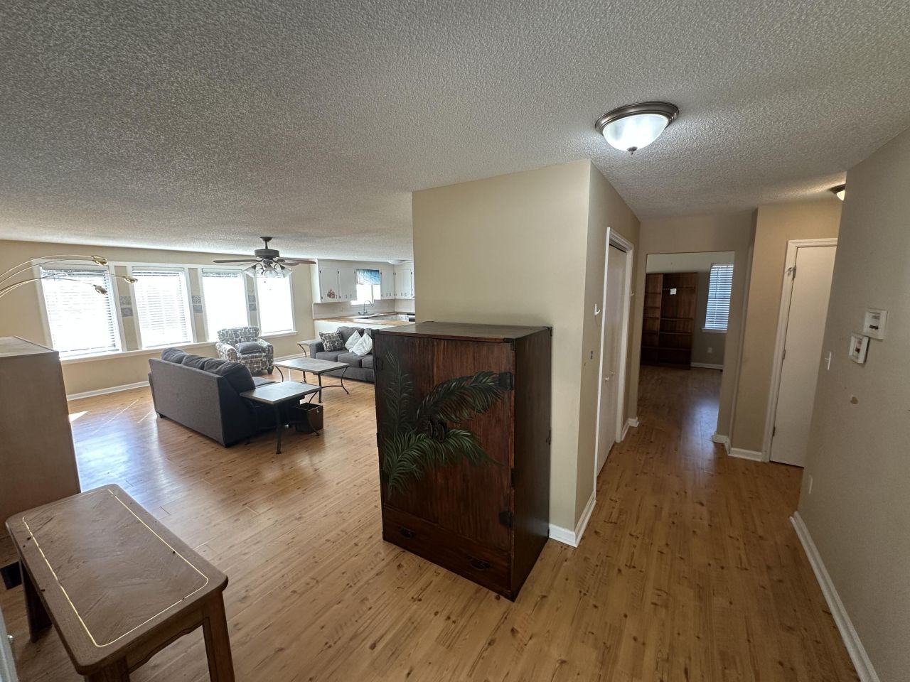 299 Warren Street Photo 5