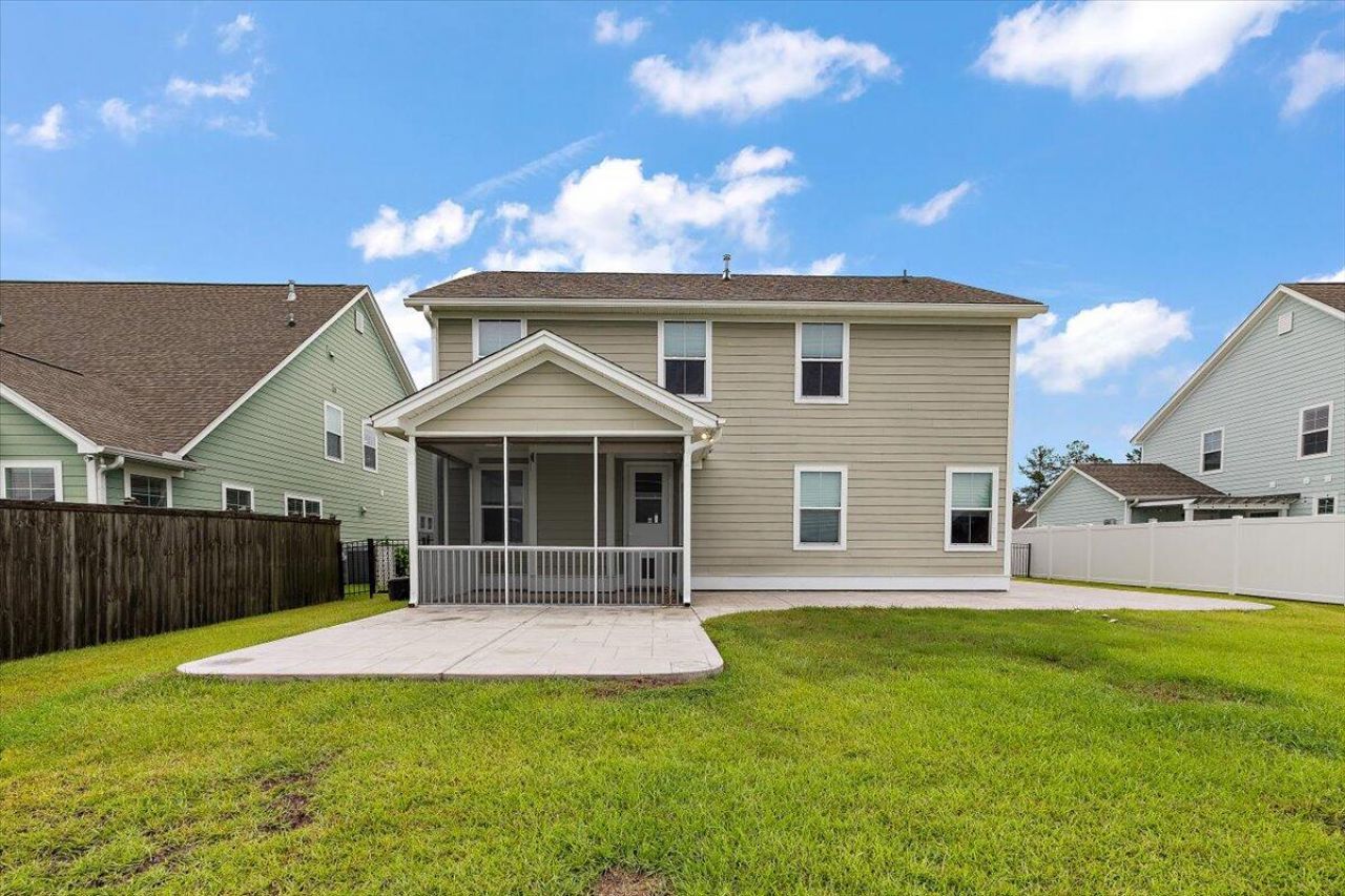 656 Yellow Leaf Lane Photo 34