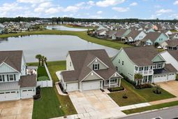 656 Yellow Leaf Lane photo 4