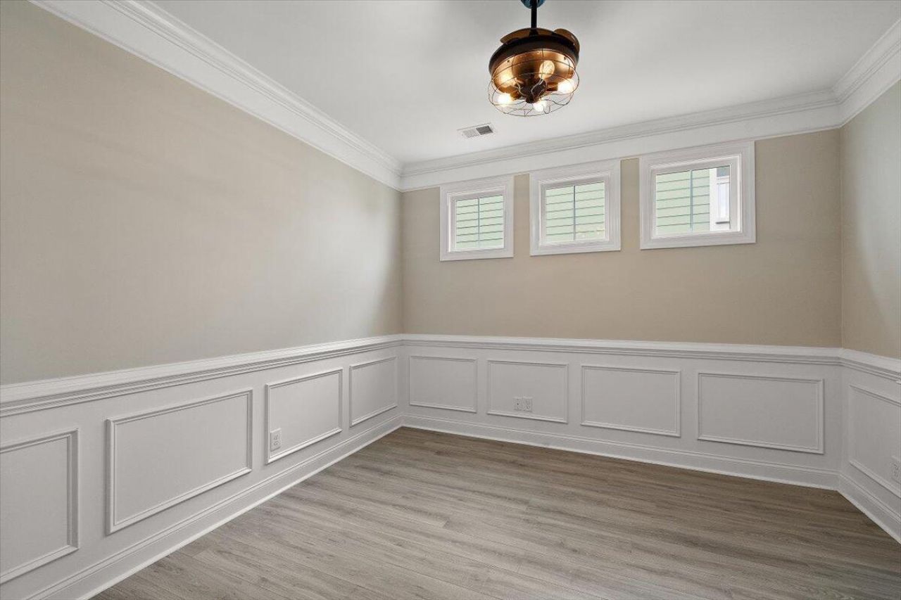 656 Yellow Leaf Lane Photo 6