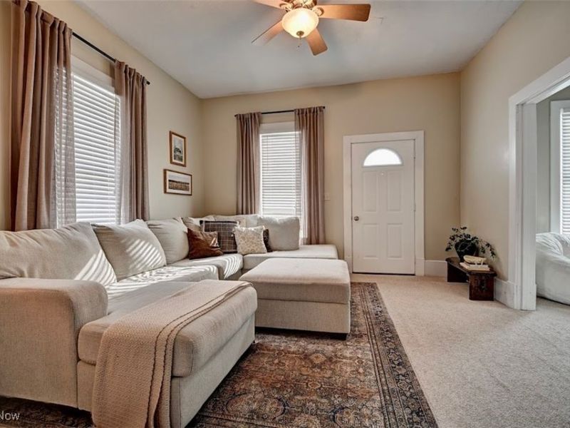 125 3rd Street SW, Strasburg, OH 44680 Photo 11