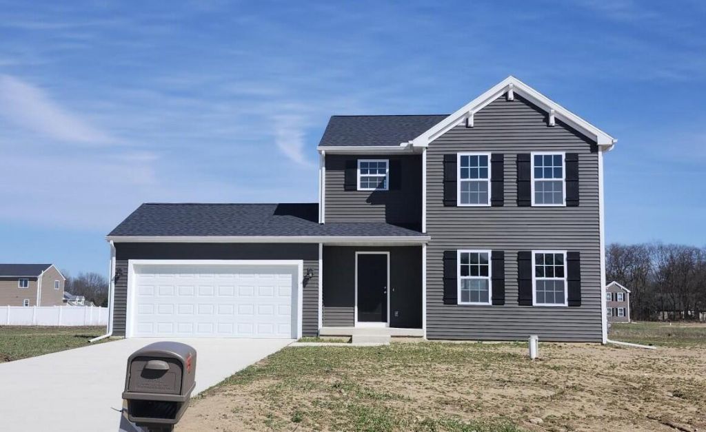 48405 Silver Oaks West, Mattawan, MI 49071 Main Photo