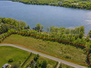 6900 Nyle Court, Greenfield, MN 55373