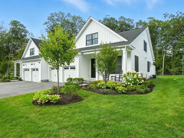 20 Lyons Lane, Unit 20, Boxborough, MA 01719