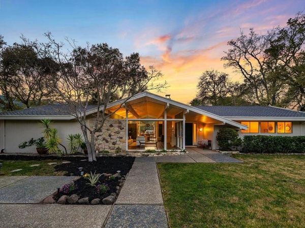 38 38 Vista Del Mar, Orinda, CA 94563