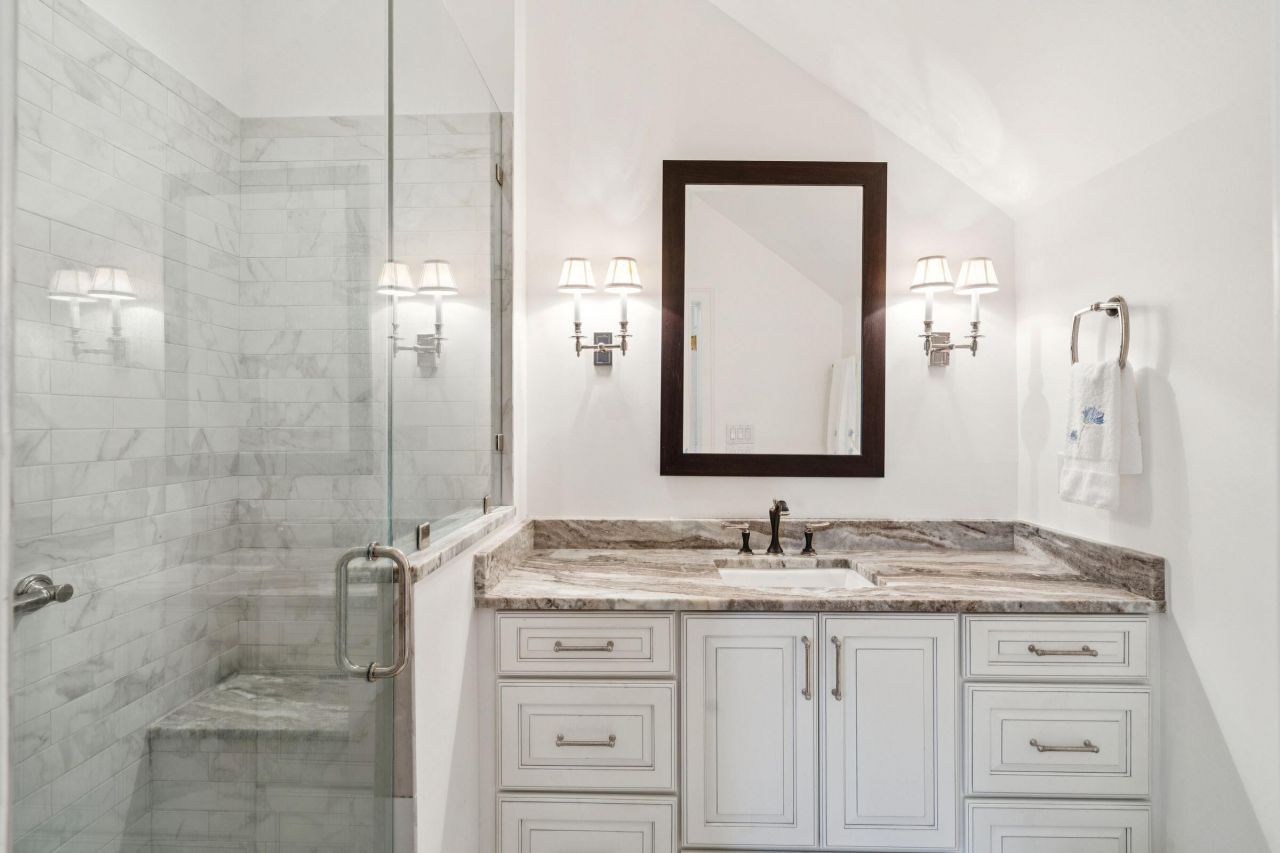 55 Ashley Avenue Photo 22