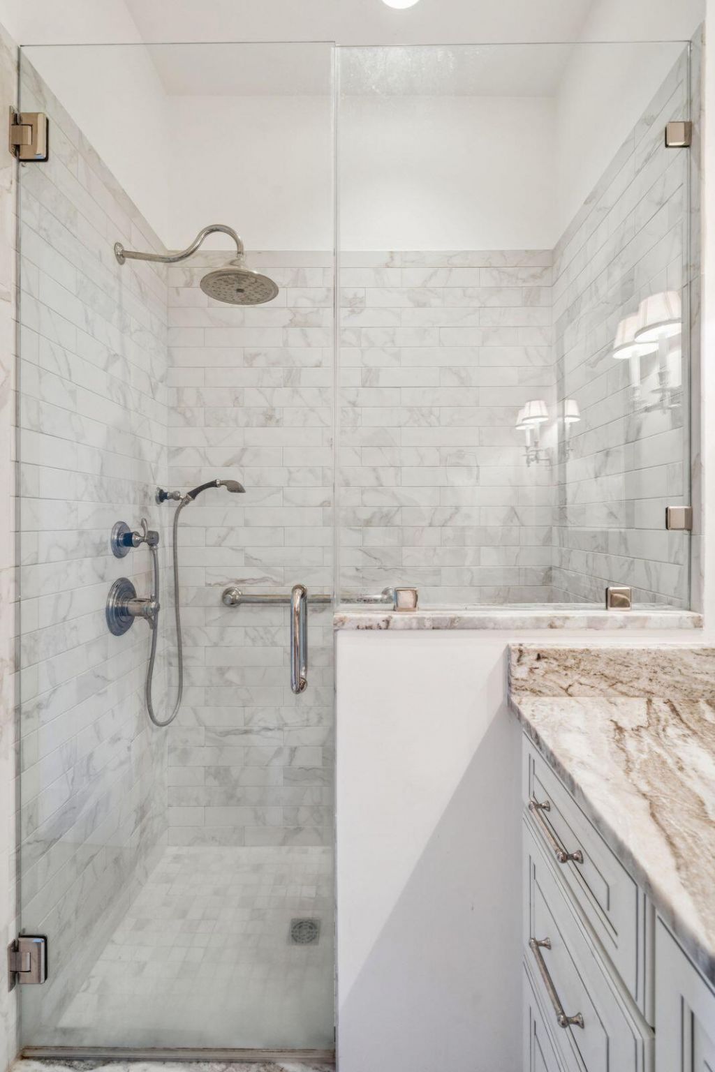 55 Ashley Avenue Photo 24