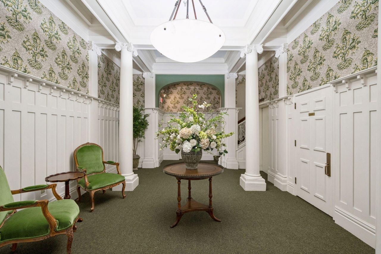 55 Ashley Avenue Photo 35