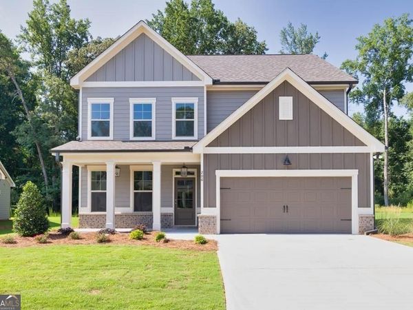 206 Blue Dragon Drive, Jefferson, GA 30549