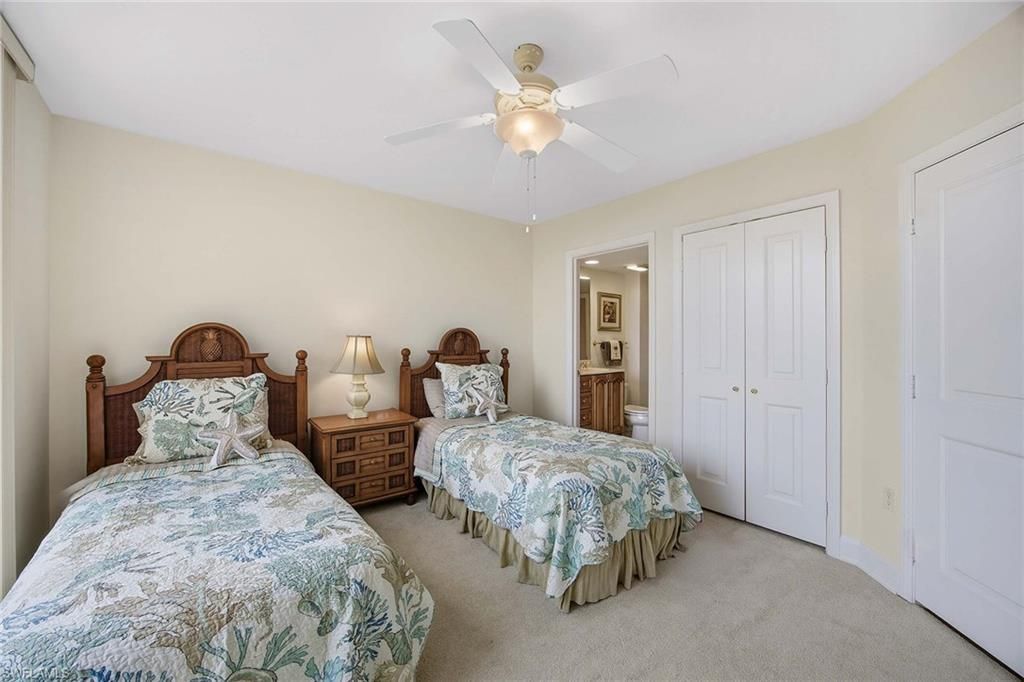 6597 Nicholas Blvd E, Unit 405, Naples, FL 34108 Photo