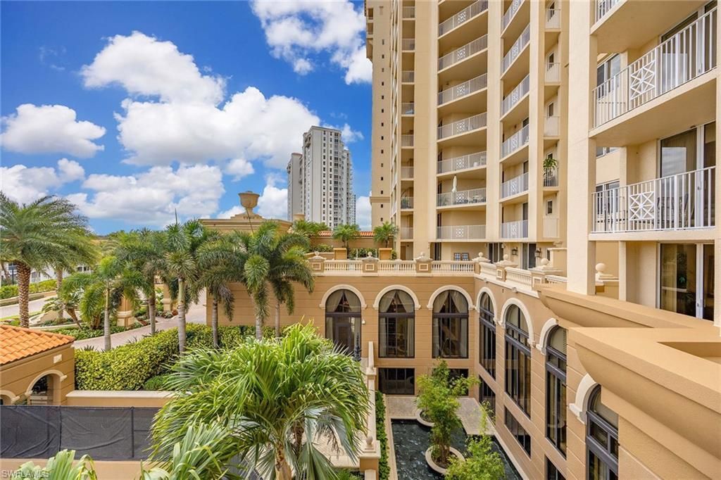 6597 Nicholas Blvd E, Unit 405, Naples, FL 34108 Photo
