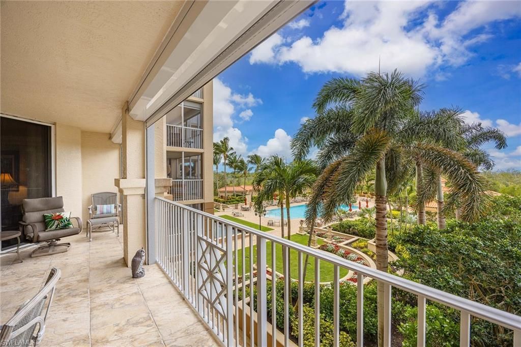 6597 Nicholas Blvd E, Unit 405, Naples, FL 34108 Photo