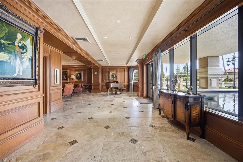6597 Nicholas Blvd E, Unit 405, Naples, FL 34108 Photo