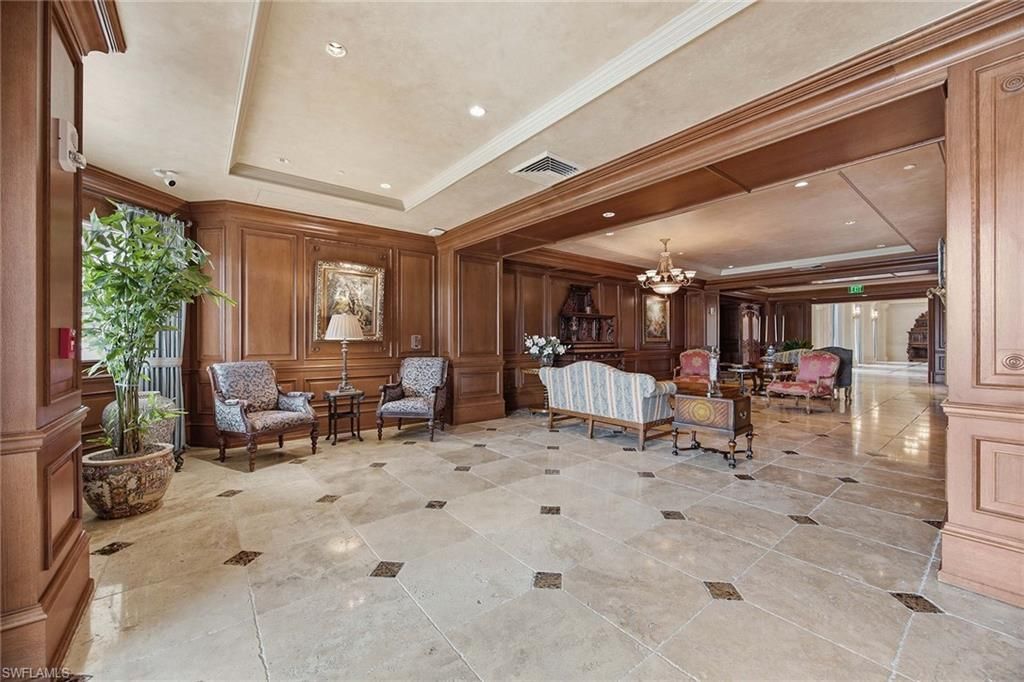 6597 Nicholas Blvd E, Unit 405, Naples, FL 34108 Photo