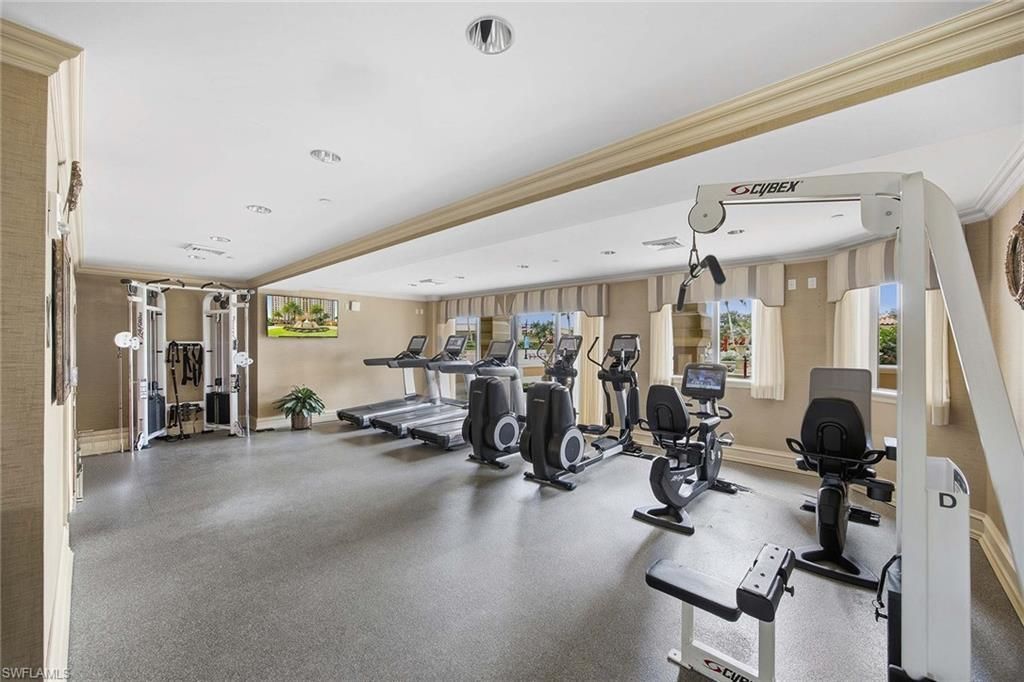 6597 Nicholas Blvd E, Unit 405, Naples, FL 34108 Photo