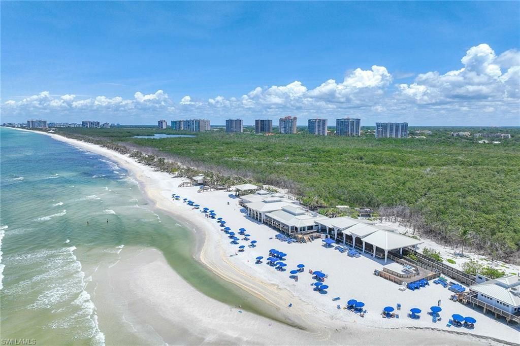 6597 Nicholas Blvd E, Unit 405, Naples, FL 34108 Photo