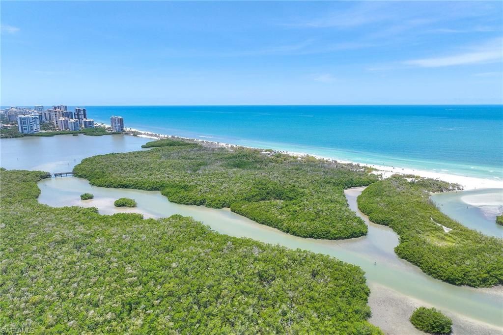 6597 Nicholas Blvd E, Unit 405, Naples, FL 34108 Photo