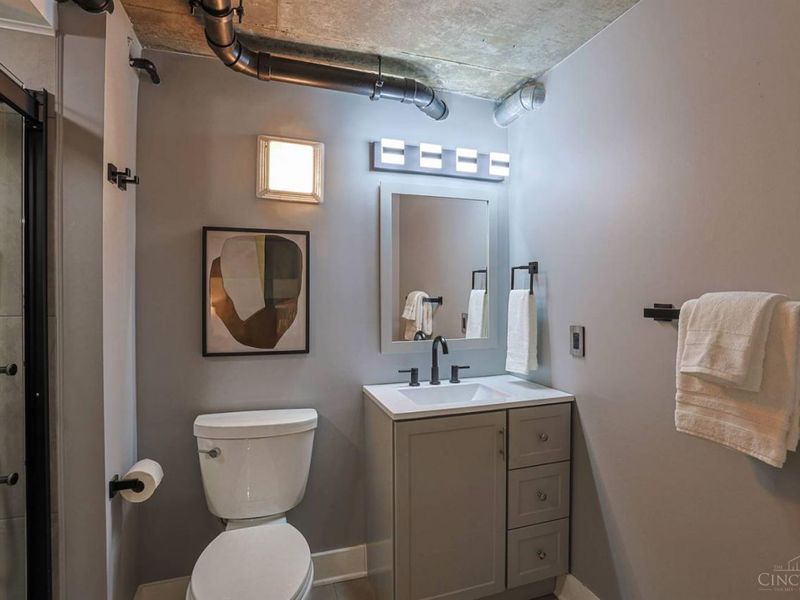 353 W Fourth Street, Unit 210, Cincinnati, OH 45202 Photo 15