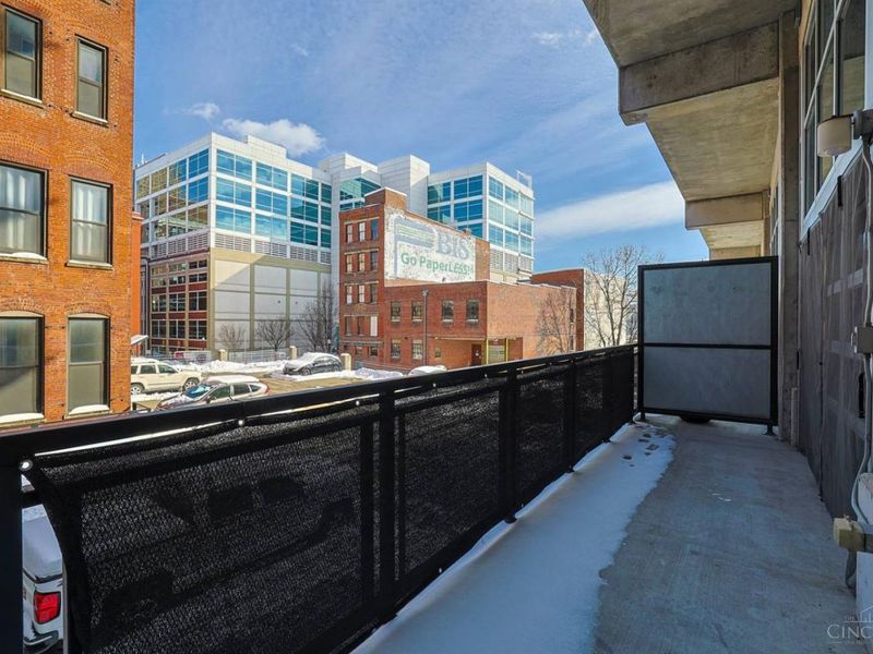 353 W Fourth Street, Unit 210, Cincinnati, OH 45202 Photo 21