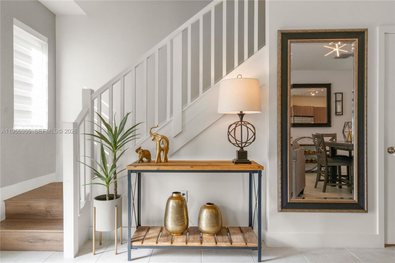 4809 NW 83rd Pkwy, Doral, FL 33166 Photo