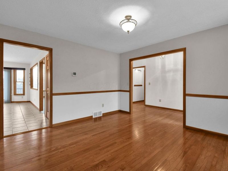 28 Calumet Drive N, Granville, OH 43023 Photo 5