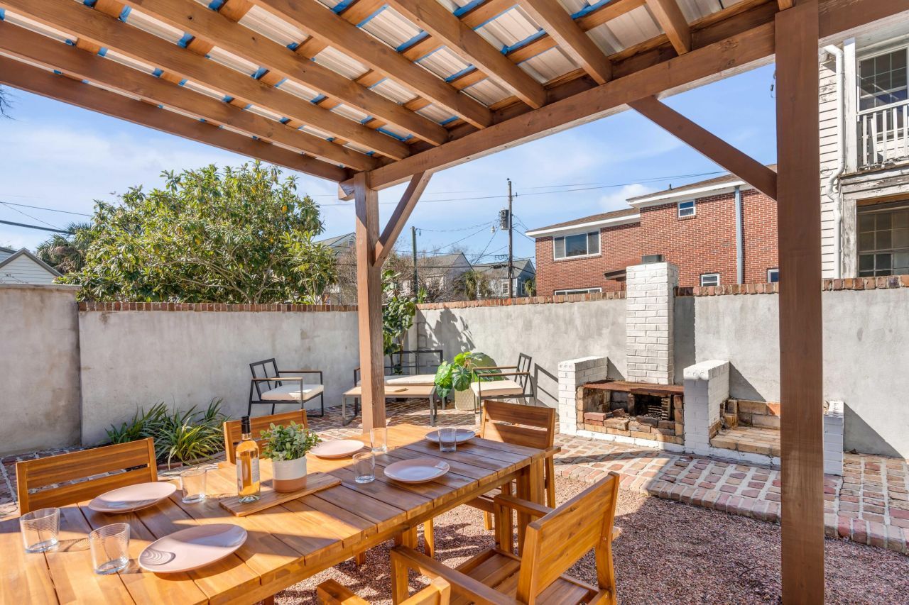 140 Spring Street Photo 15