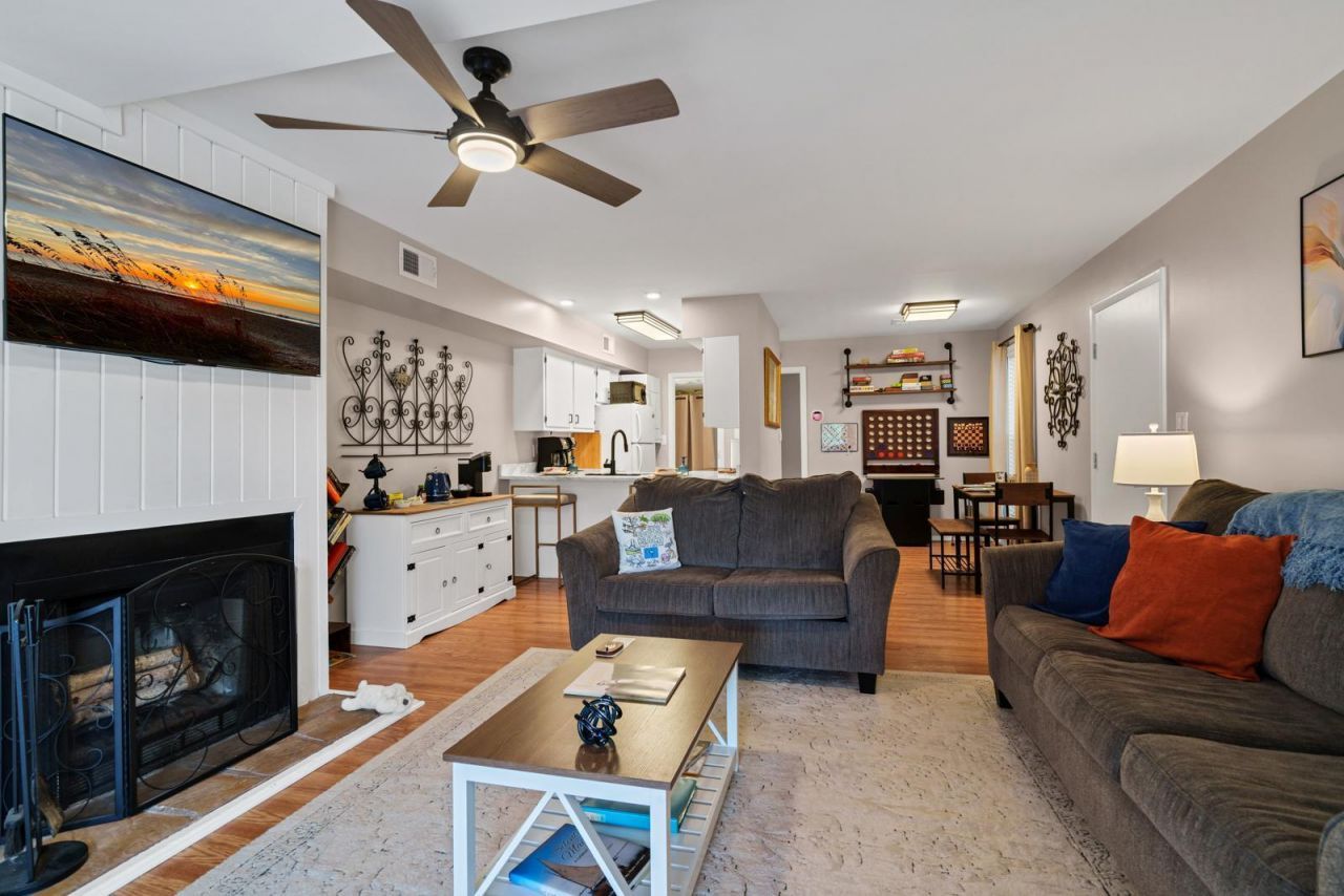 265 Sea Cloud Circle Photo 4