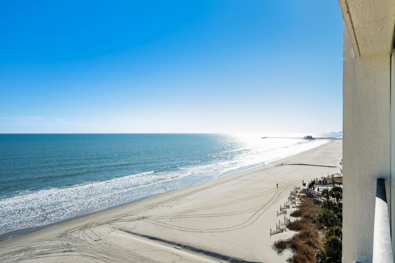 10100 Beach Club Dr. Photo 22