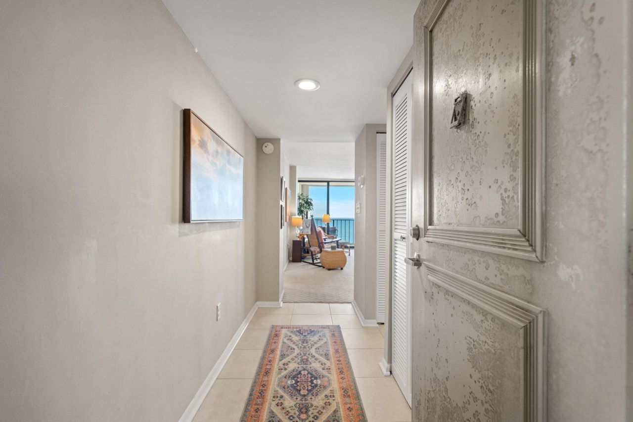 10100 Beach Club Dr. Photo 8