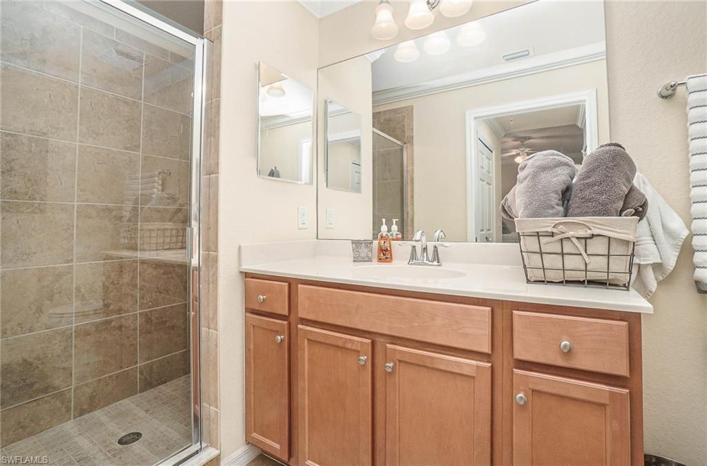 9731 Acqua Ct, Unit 533, Naples, FL 34113 Photo