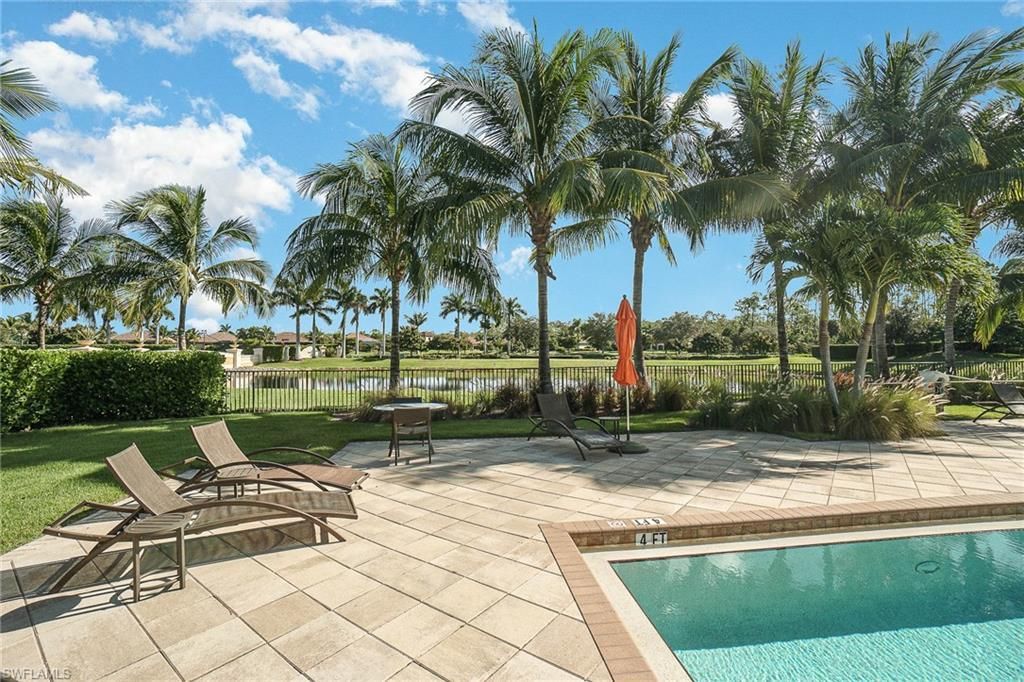 9731 Acqua Ct, Unit 533, Naples, FL 34113 Photo