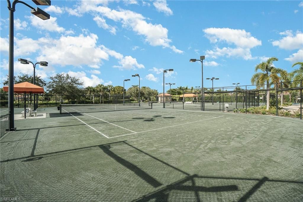9731 Acqua Ct, Unit 533, Naples, FL 34113 Photo