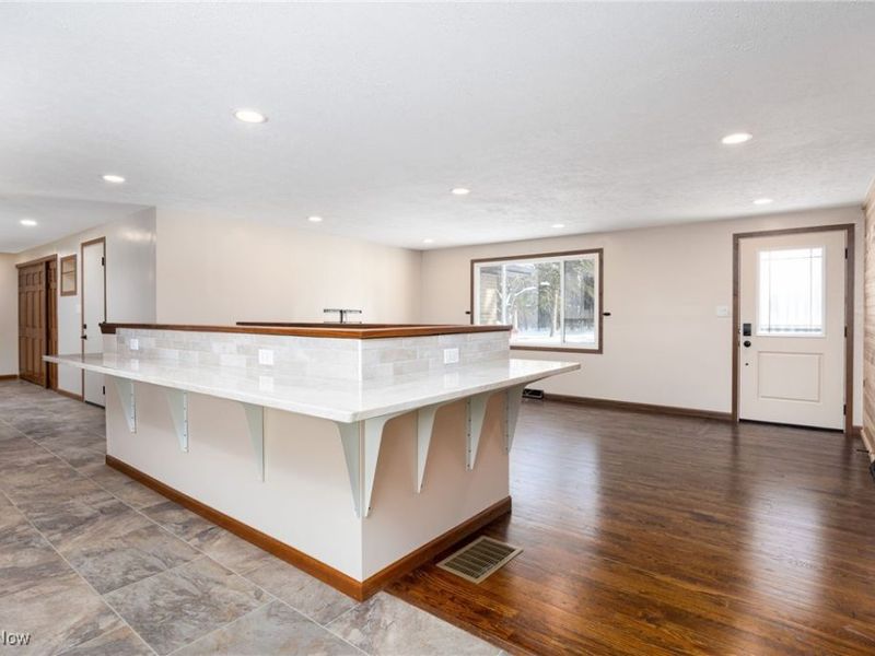 9894 Silvercreek Road, Wadsworth, OH 44281 Photo 10