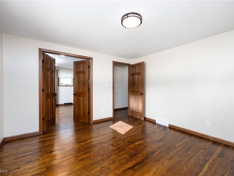 9894 Silvercreek Road, Wadsworth, OH 44281 Photo 18