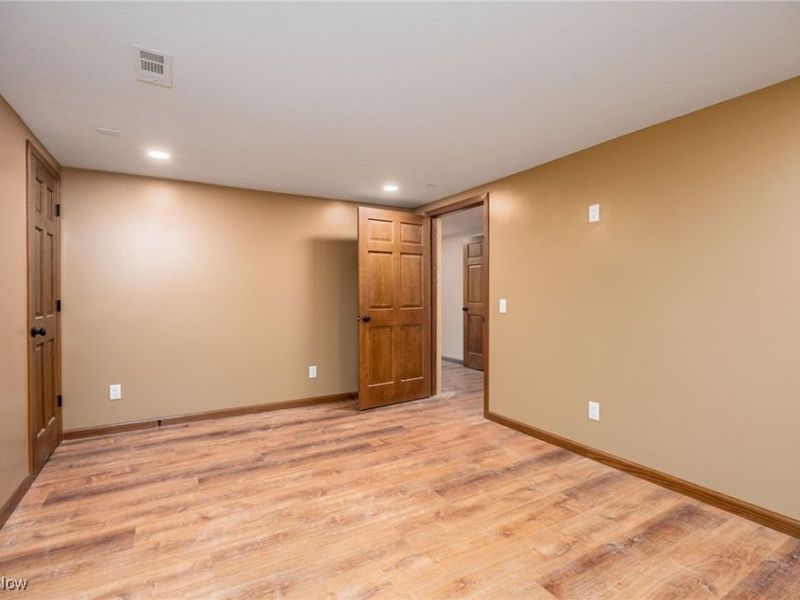 9894 Silvercreek Road, Wadsworth, OH 44281 Photo 23