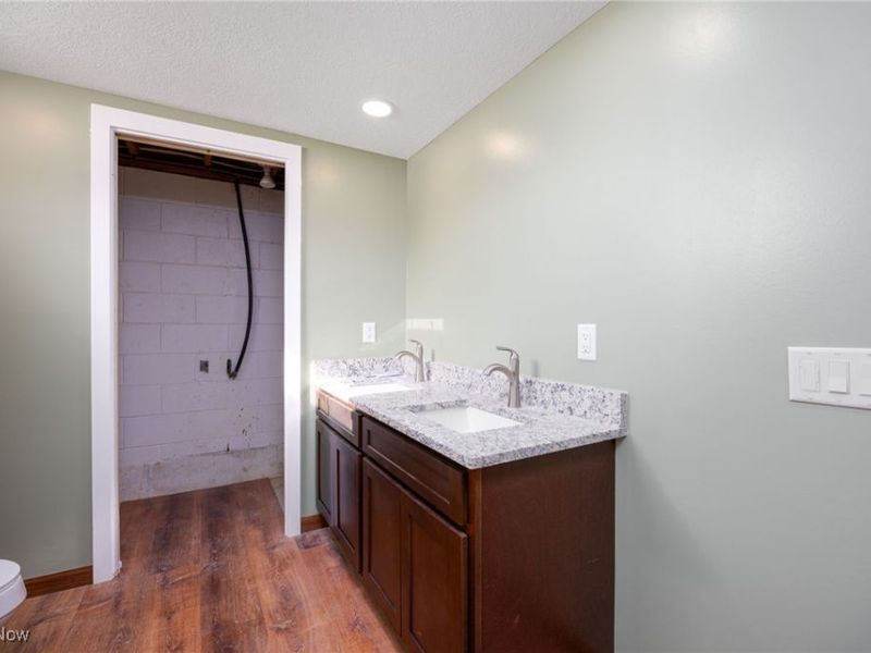 9894 Silvercreek Road, Wadsworth, OH 44281 Photo 29