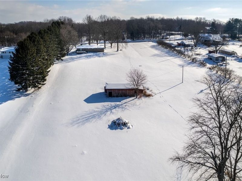 9894 Silvercreek Road, Wadsworth, OH 44281 Photo 36