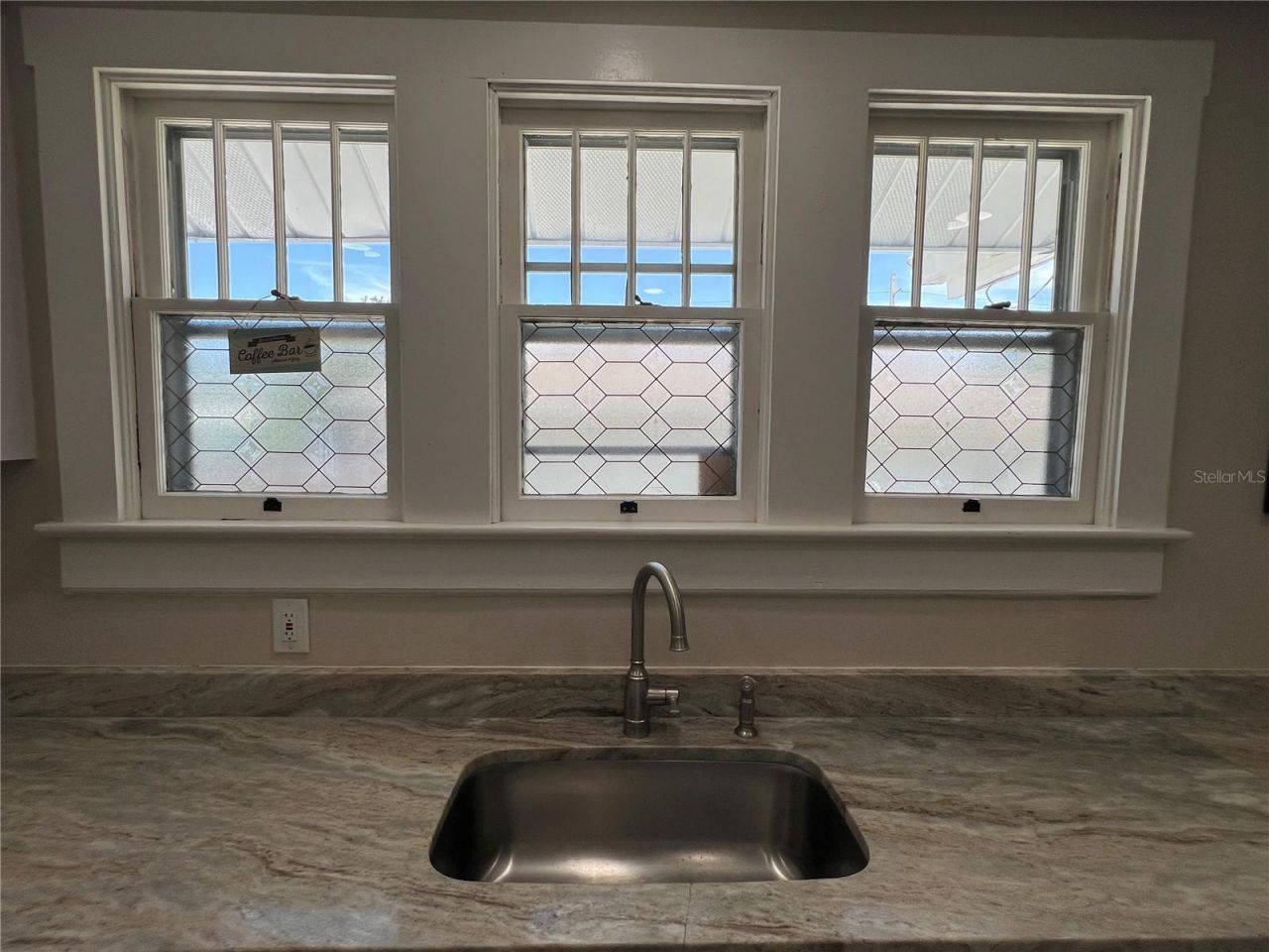 914 17th Street W, Bradenton, FL 34205 Photo