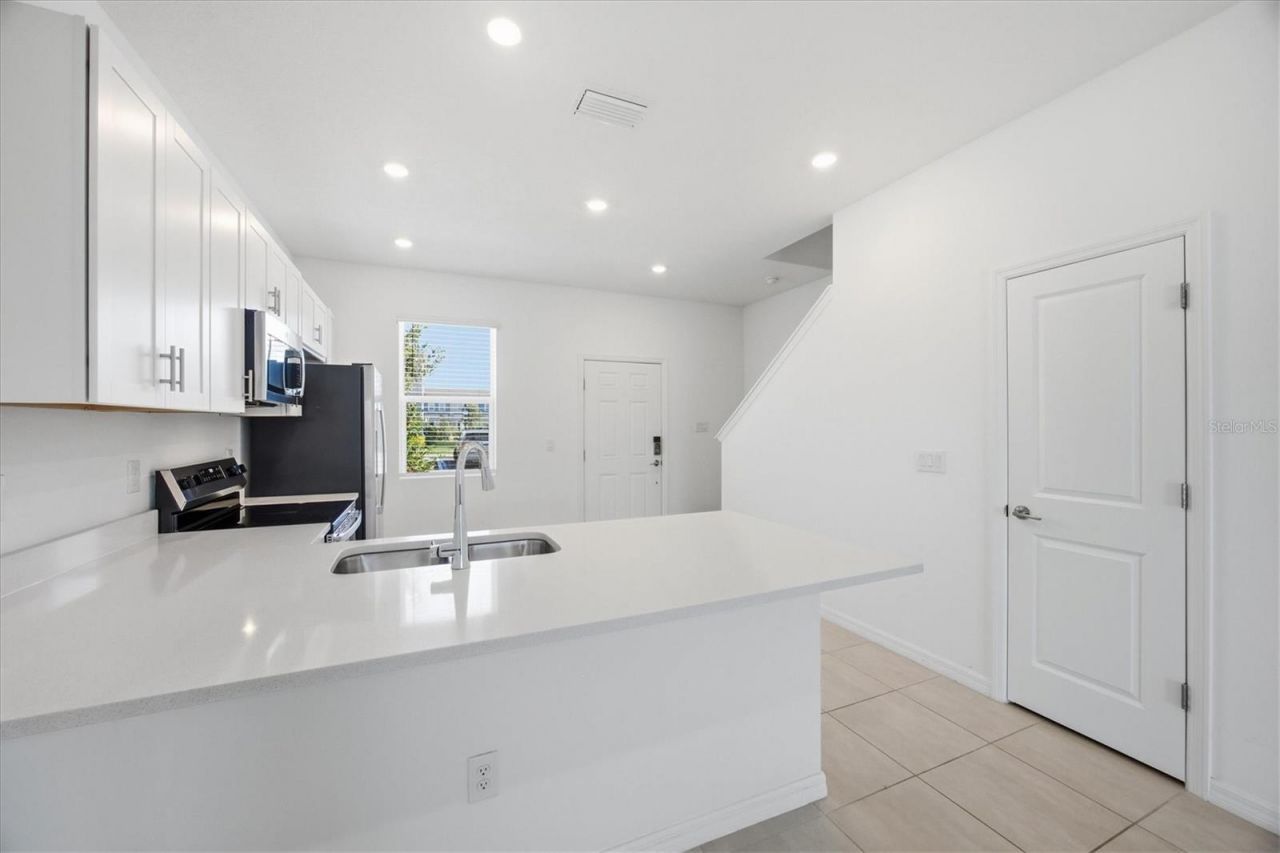 8757 Daybreak Street, Sarasota, FL 34241 Photo