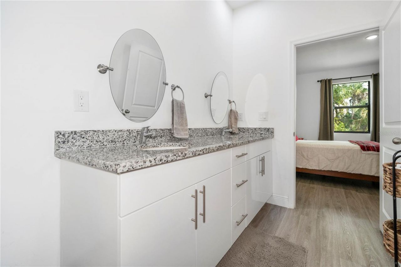 8031 Sandy Cir, Labelle, FL 33935 Photo